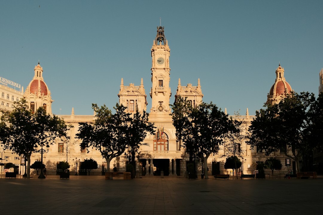 city hall meeting